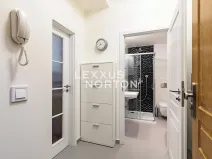 Pronájem bytu 1+kk, Praha - Žižkov, Ondříčkova, 31 m2