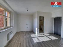 Prodej bytu 1+kk, Karlovy Vary - Bohatice, Dalovická, 34 m2