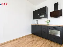 Pronájem bytu 1+kk, Praha - Dolní Počernice, Černodolská, 39 m2