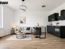 Pronájem bytu 1+kk, Praha - Dolní Počernice, Černodolská, 39 m2