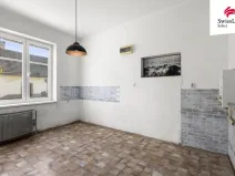 Prodej bytu 2+1, Dvůr Králové nad Labem, Heydukova, 68 m2