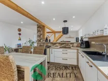 Prodej rodinného domu, Kněževes, Libušina, 180 m2