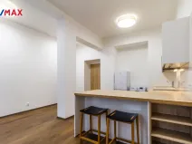 Pronájem bytu 1+kk, Praha - Žižkov, Cimburkova, 30 m2