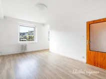 Pronájem bytu 2+kk, Praha, Devonská, 44 m2