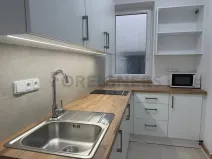 Pronájem bytu 1+kk, Hradec Králové, Velké náměstí, 40 m2