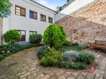 Pronájem bytu 1+kk, Hradec Králové, Dlouhá, 25 m2