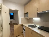 Pronájem bytu 1+kk, Brno - Královo Pole, Herčíkova, 29 m2