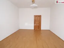 Pronájem bytu 1+1, Praha - Smíchov, Nádražní, 46 m2