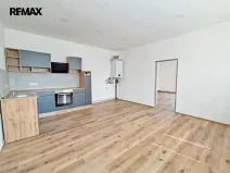 Pronájem bytu 2+kk, Police nad Metují, Masarykovo náměstí, 47 m2