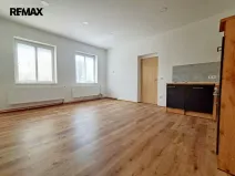 Pronájem bytu 2+kk, Police nad Metují, Masarykovo náměstí, 47 m2