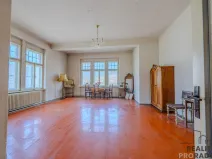 Prodej bytu 2+1, Opava - Předměstí, Komenského, 77 m2