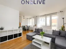 Pronájem bytu 3+kk, Praha, Flöglova, 72 m2