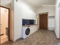 Prodej bytu 3+kk, Praha - Karlín, U nádražní lávky, 101 m2