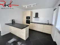 Pronájem rodinného domu, Praha, Kamýcká, 264 m2