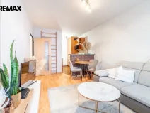 Pronájem bytu 2+kk, Praha - Petrovice, Lessnerova, 43 m2