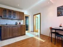 Pronájem bytu 2+kk, Cheb, Lesní, 36 m2