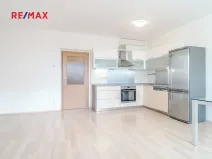 Pronájem bytu 3+kk, Jesenice, V Roháči I., 62 m2