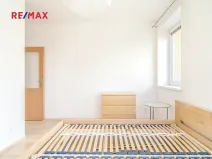 Pronájem bytu 3+kk, Jesenice, V Roháči I., 62 m2