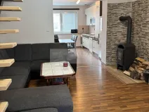 Prodej bytu 3+kk, Stará Paka, U Továrny, 86 m2