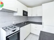 Prodej bytu 3+kk, Králův Dvůr, Pod Hájem, 57 m2