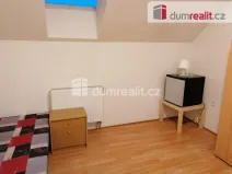 Pronájem bytu 1+kk, Praha - Kobylisy, Zenklova, 20 m2