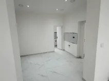 Pronájem obchodního prostoru, Praha - Uhříněves, Přátelství, 92 m2