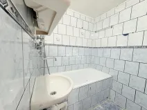 Prodej bytu 2+1, Chomutov, Holešická, 61 m2