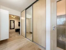 Pronájem bytu 4+kk, Praha - Holešovice, Dělnická, 81 m2