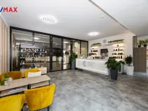 Pronájem obchodního prostoru, Praha - Libeň, Voctářova, 177 m2