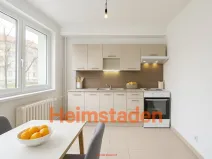 Pronájem bytu 1+kk, Karviná - Nové Město, Kořenského, 36 m2
