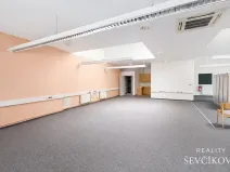 Pronájem komerční nemovitosti, Hradec Králové, Zemědělská, 695 m2