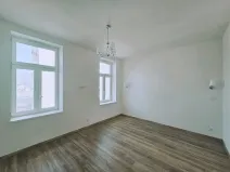 Pronájem bytu 1+kk, Opava, Olomoucká, 31 m2