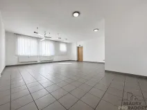 Pronájem kanceláře, Hodonín, Národní třída, 52 m2