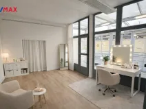 Pronájem obchodního prostoru, Zlín, třída Tomáše Bati, 31 m2