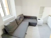 Pronájem bytu 1+kk, Praha, Hejtmánkova, 20 m2