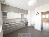 Prodej bytu 3+1, Opava - Kateřinky, Holasická, 76 m2