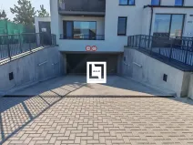 Pronájem garážového stání, Olomouc, Bryksova, 13 m2