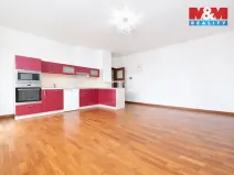 Prodej bytu 3+kk, Praha - Kyje, Břeclavská, 70 m2
