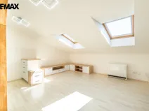 Pronájem bytu 2+kk, Praha - Libeň, Davídkova, 40 m2