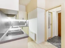 Pronájem bytu 1+1, Praha - Vršovice, Sevastopolská, 43 m2