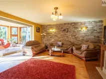 Prodej rodinného domu, Lužice, 372 m2