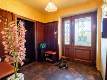 Prodej rodinného domu, Lužice, 372 m2