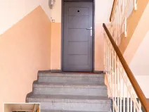 Prodej bytu 4+1, Karlovy Vary - Rybáře, nám. 17. listopadu, 105 m2