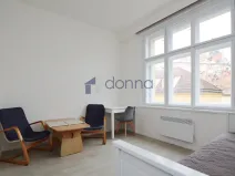 Pronájem bytu 1+kk, Praha, Rostovská, 22 m2