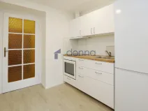 Pronájem bytu 1+kk, Praha, Rostovská, 22 m2