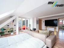 Pronájem atypického bytu, Praha - Nové Město, Malá Štěpánská, 129 m2
