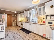 Prodej rodinného domu, Kolová, 180 m2