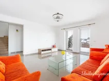 Pronájem rodinného domu, Šestajovice, Sukova, 204 m2