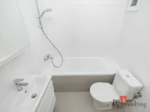 Prodej bytu 1+kk, Praha - Strašnice, Za poštou, 30 m2