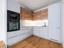 Pronájem bytu 2+kk, Praha - Břevnov, Bělohorská, 111 m2